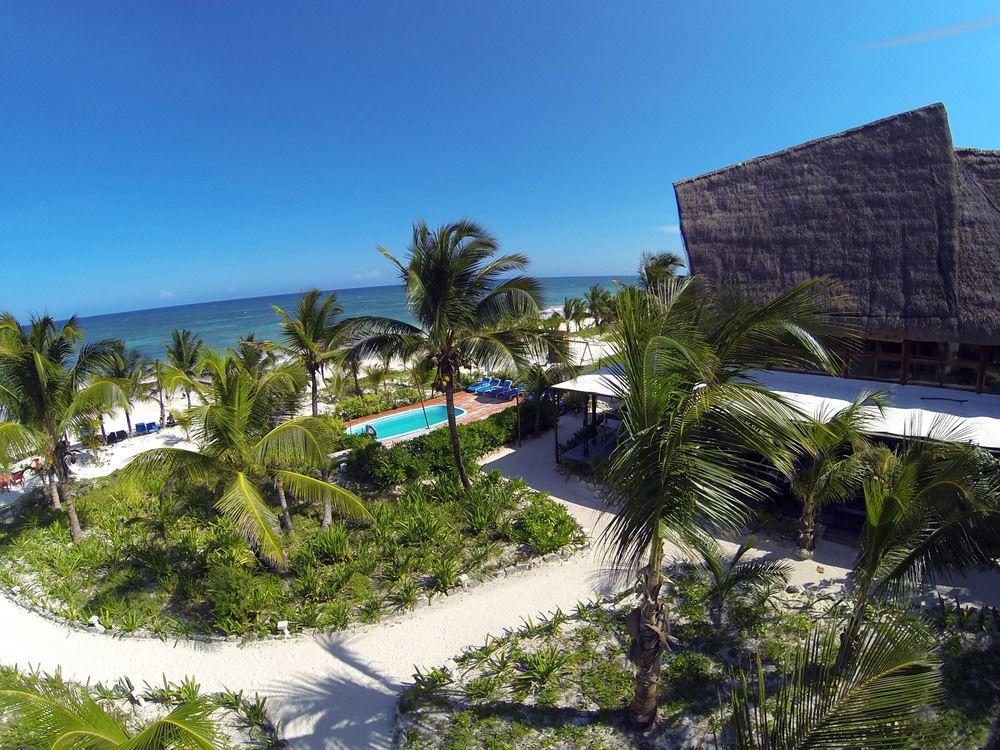 Hotel Cabana Los Lirios Tulum Exterior photo