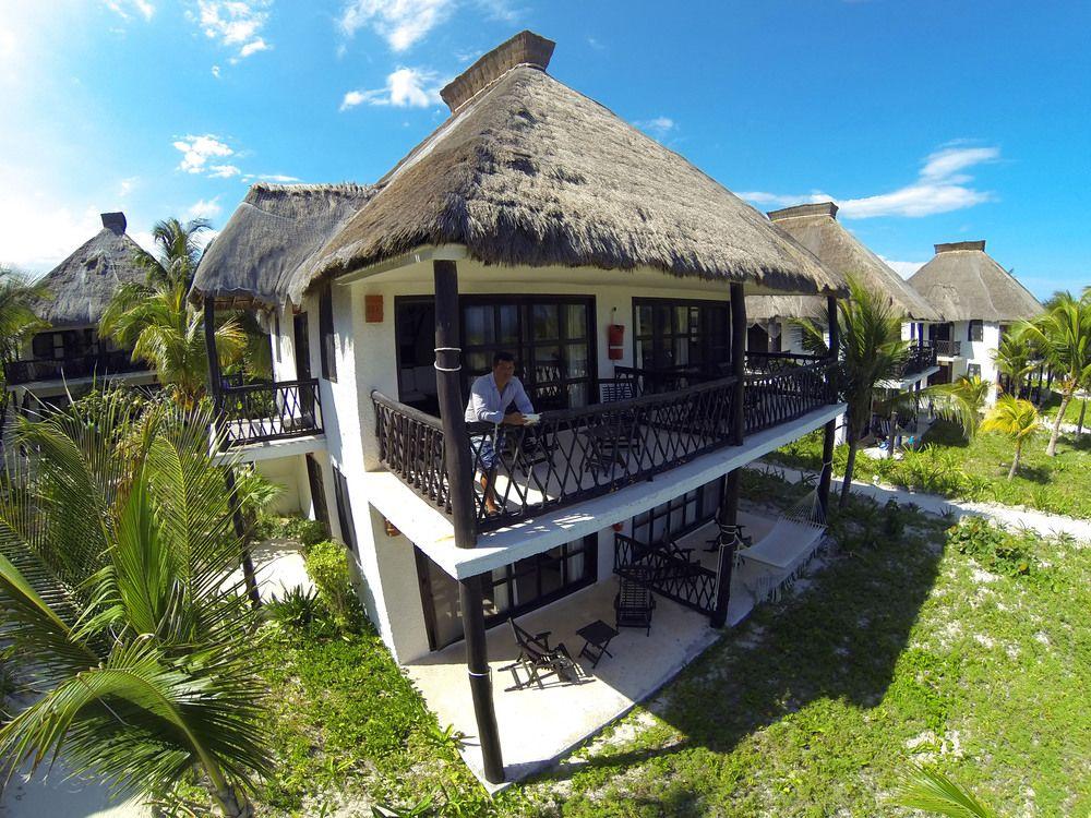 Hotel Cabana Los Lirios Tulum Exterior photo