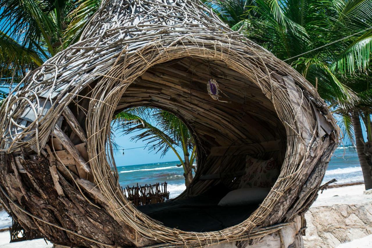 Hotel Cabana Los Lirios Tulum Exterior photo